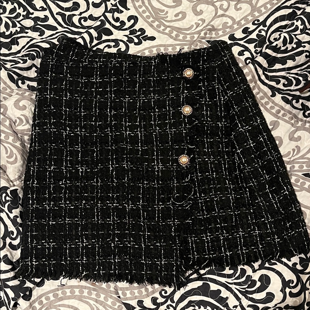 SHEIN Black Tweed Mini Skirt with Button Detail